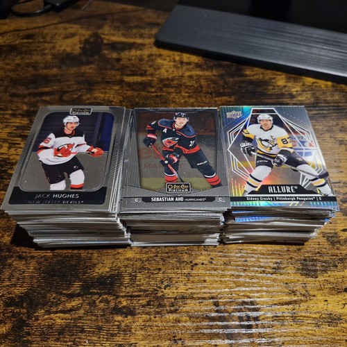Upper deck 250 base card - 250, nhl